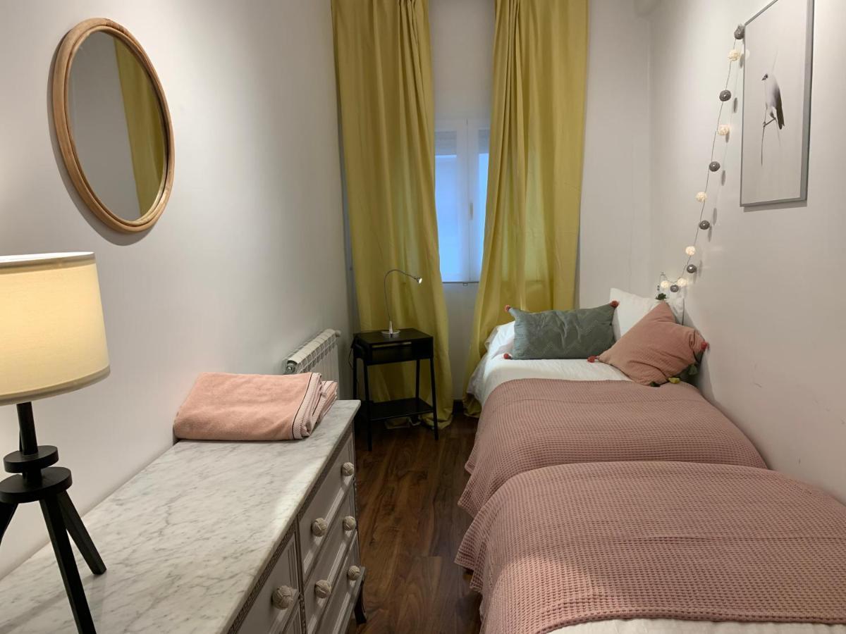 Sg Apartamentos La Casa De La Catedral Vut47-240 Valladolid Kültér fotó